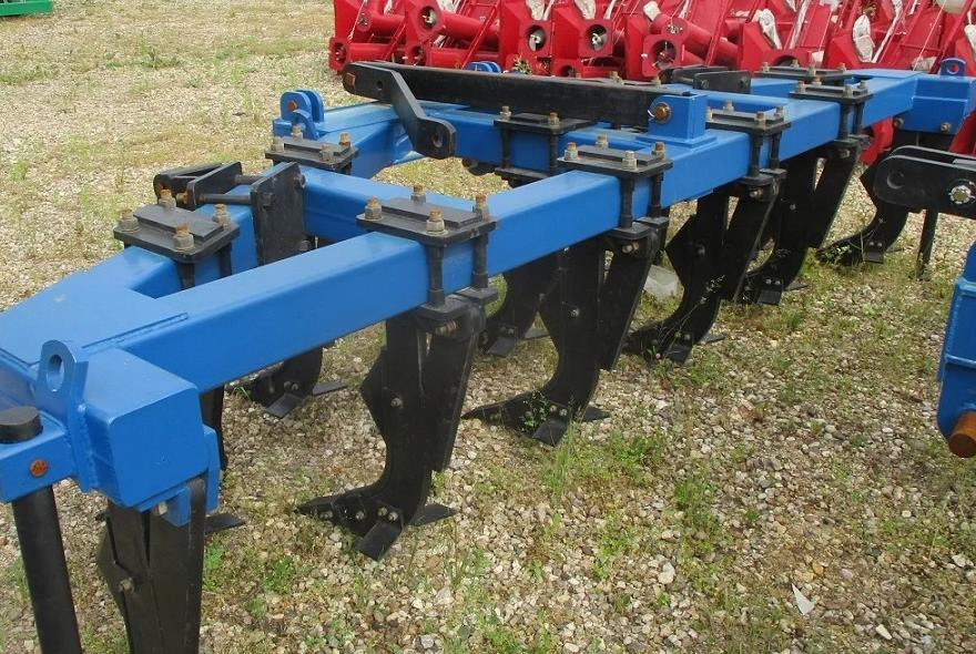 Плуг чизельный прицепной ПЧН-4,5 - Глубокорыхлитель: фото 3 Плуг чизельный прицепной ПЧН-4,5 - Глубокорыхлитель: фото 3