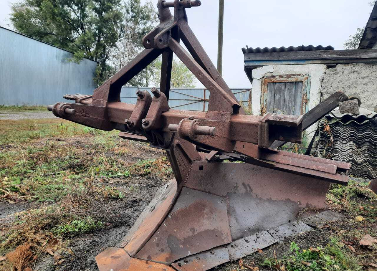 Плуг канавокопатель - Плуг: фото 1 Плуг канавокопатель - Плуг: фото 1