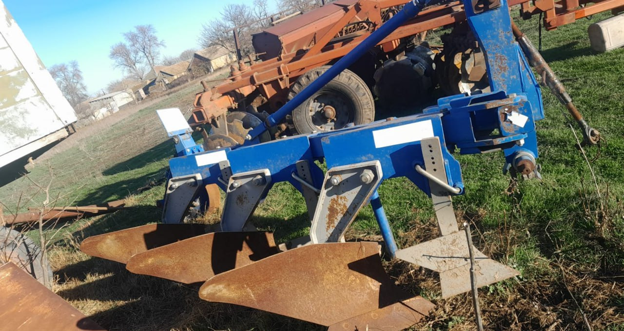 Плуг навесной ПНР-3 - Плуг: фото 2 Плуг навесной ПНР-3 - Плуг: фото 2