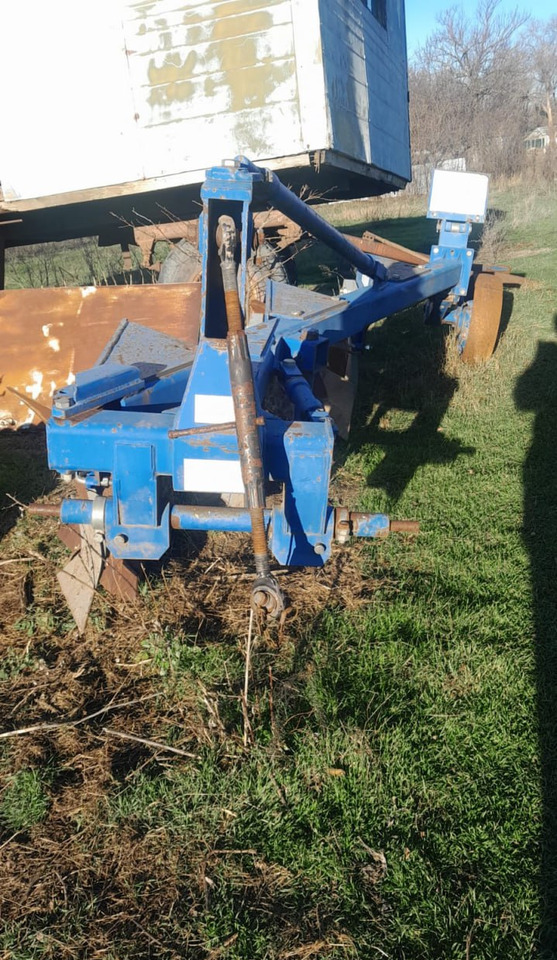 Плуг навесной ПНР-3 - Плуг: фото 4 Плуг навесной ПНР-3 - Плуг: фото 4