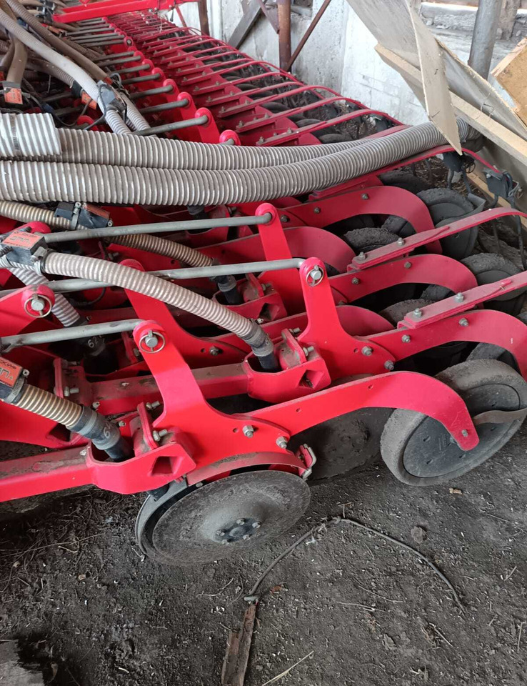 Посевной комплекс Посевной комплекс Pottinger Terrasem C8 Artis: фото 7 Посевной комплекс Посевной комплекс Pottinger Terrasem C8 Artis: фото 7