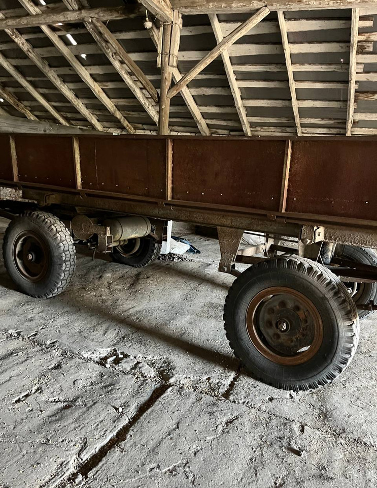 Прицеп 2ПТС-5 - Сельскохозяйственный прицеп-самосвал: фото 1 Прицеп 2ПТС-5 - Сельскохозяйственный прицеп-самосвал: фото 1