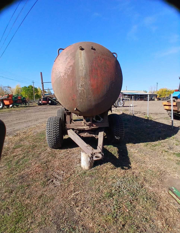 Прицеп-цистерна РЖТ-16 - Цистерна для жидкого навоза: фото 3 Прицеп-цистерна РЖТ-16 - Цистерна для жидкого навоза: фото 3
