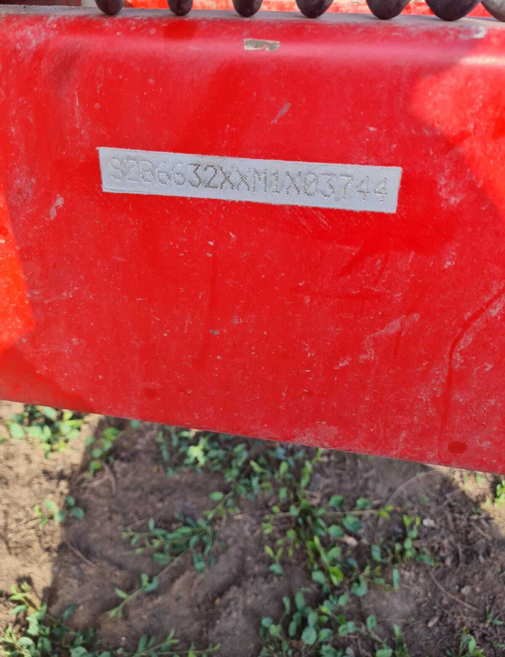 Прицеп на трактор PRONAR T663/2 - Сельскохозяйственный прицеп-самосвал: фото 4 Прицеп на трактор PRONAR T663/2 - Сельскохозяйственный прицеп-самосвал: фото 4