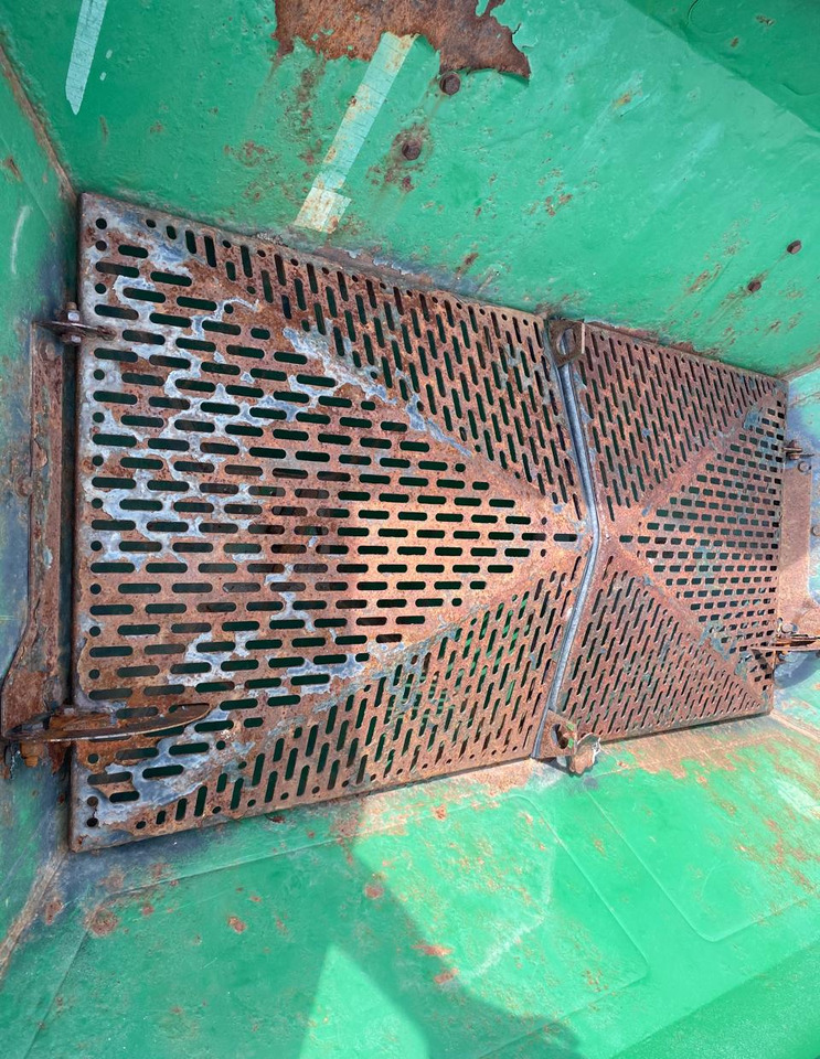 Разбрасыватель минеральных удобрений РМУ Фермер 950 - Разбрасыватель удобрений: фото 3 Разбрасыватель минеральных удобрений РМУ Фермер 950 - Разбрасыватель удобрений: фото 3