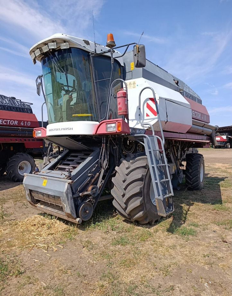 Зерноуборочный комбайн Ростсельмаш Vector 410: фото 10