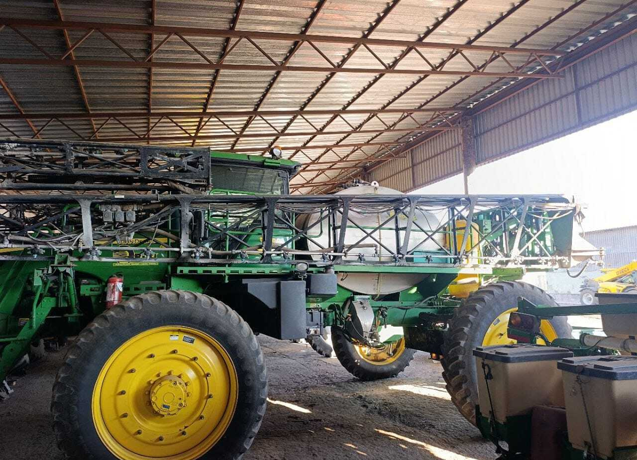 Самоходный опрыскиватель John Deere 4930 - Самоходный опрыскиватель: фото 2 Самоходный опрыскиватель John Deere 4930 - Самоходный опрыскиватель: фото 2