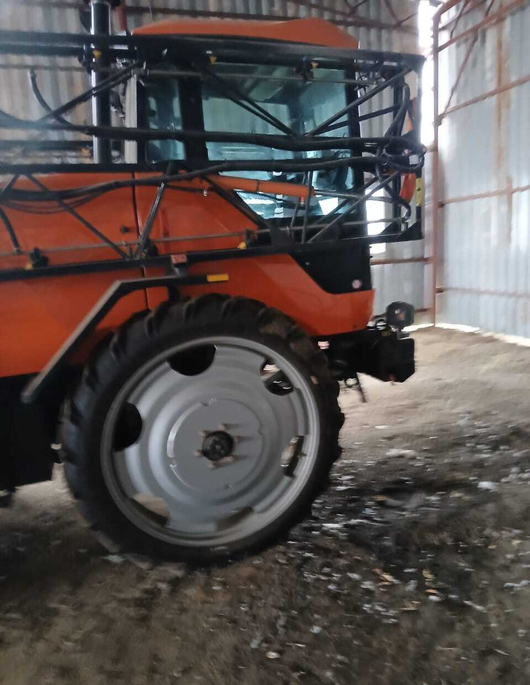 Самоходный опрыскиватель Туман-3 - Самоходный опрыскиватель: фото 4 Самоходный опрыскиватель Туман-3 - Самоходный опрыскиватель: фото 4