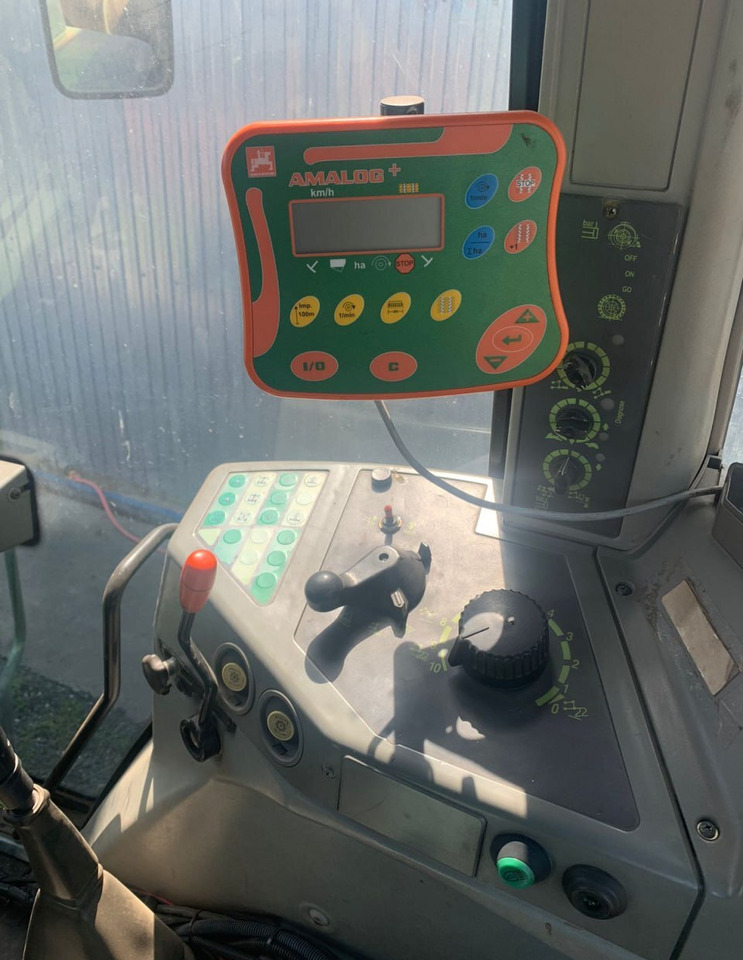 Сеялка Amazone D9 6000-TC - Сеялка: фото 4 Сеялка Amazone D9 6000-TC - Сеялка: фото 4