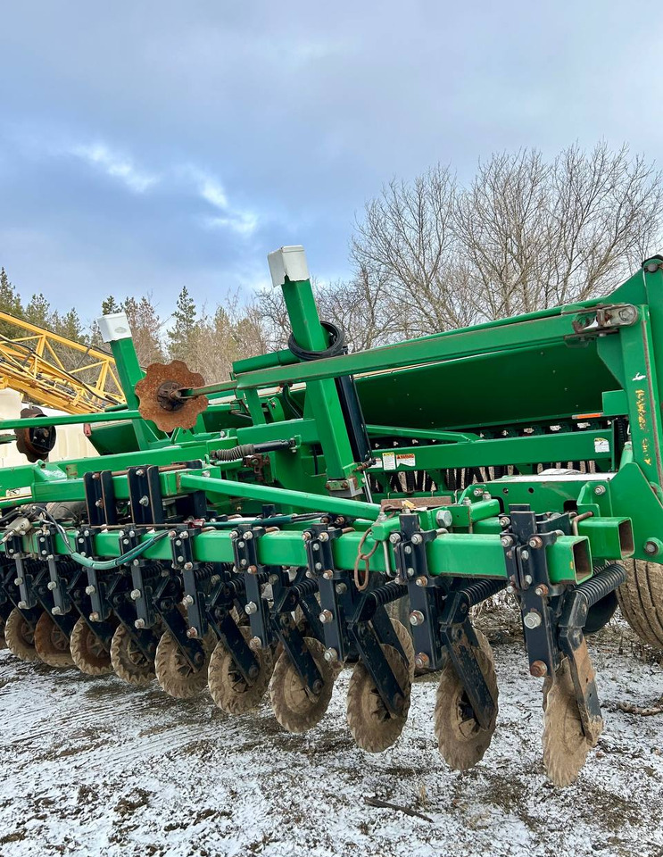 Сеялка Great Plains CPH-20P - Сеялка: фото 1 Сеялка Great Plains CPH-20P - Сеялка: фото 1