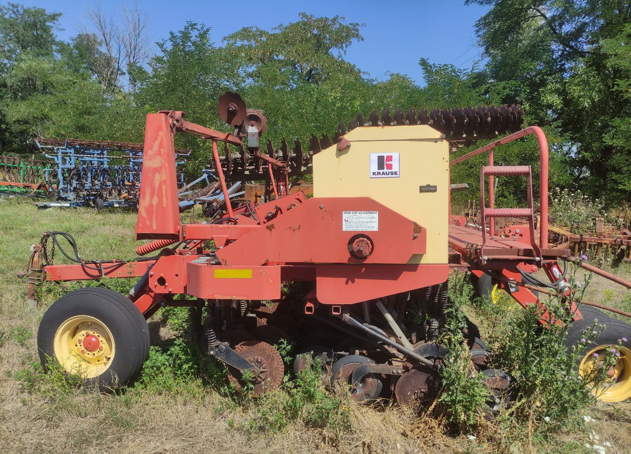 Сеялка KUHN Krause no-till 5200NT-20 - Сеялка: фото 3 Сеялка KUHN Krause no-till 5200NT-20 - Сеялка: фото 3