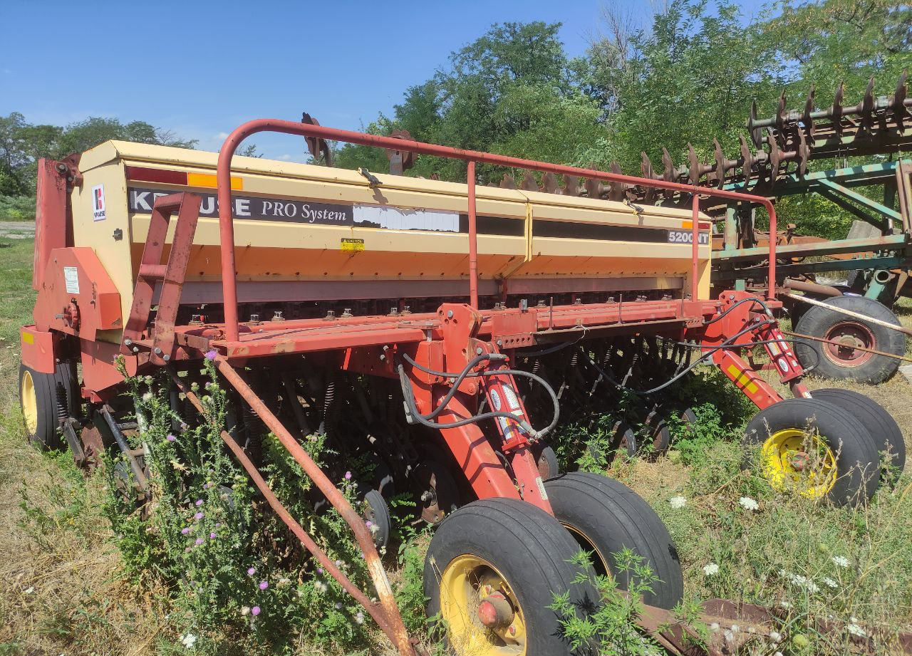 Сеялка KUHN Krause no-till 5200NT-20 - Сеялка: фото 2 Сеялка KUHN Krause no-till 5200NT-20 - Сеялка: фото 2