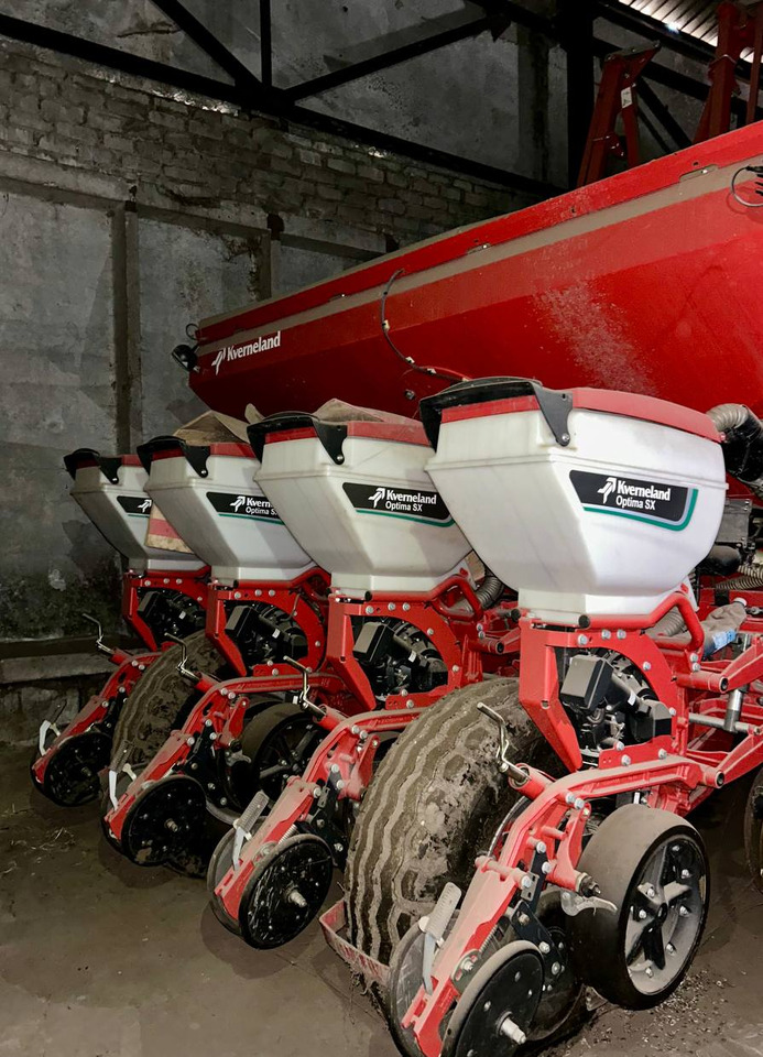 Сеялка Kverneland Optima TF Profi 8 - Сеялка точного высева: фото 2 Сеялка Kverneland Optima TF Profi 8 - Сеялка точного высева: фото 2