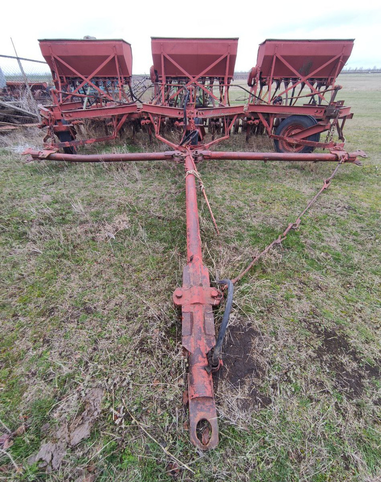 Сеялка СЗС-2.1 - Сеялка: фото 1 Сеялка СЗС-2.1 - Сеялка: фото 1