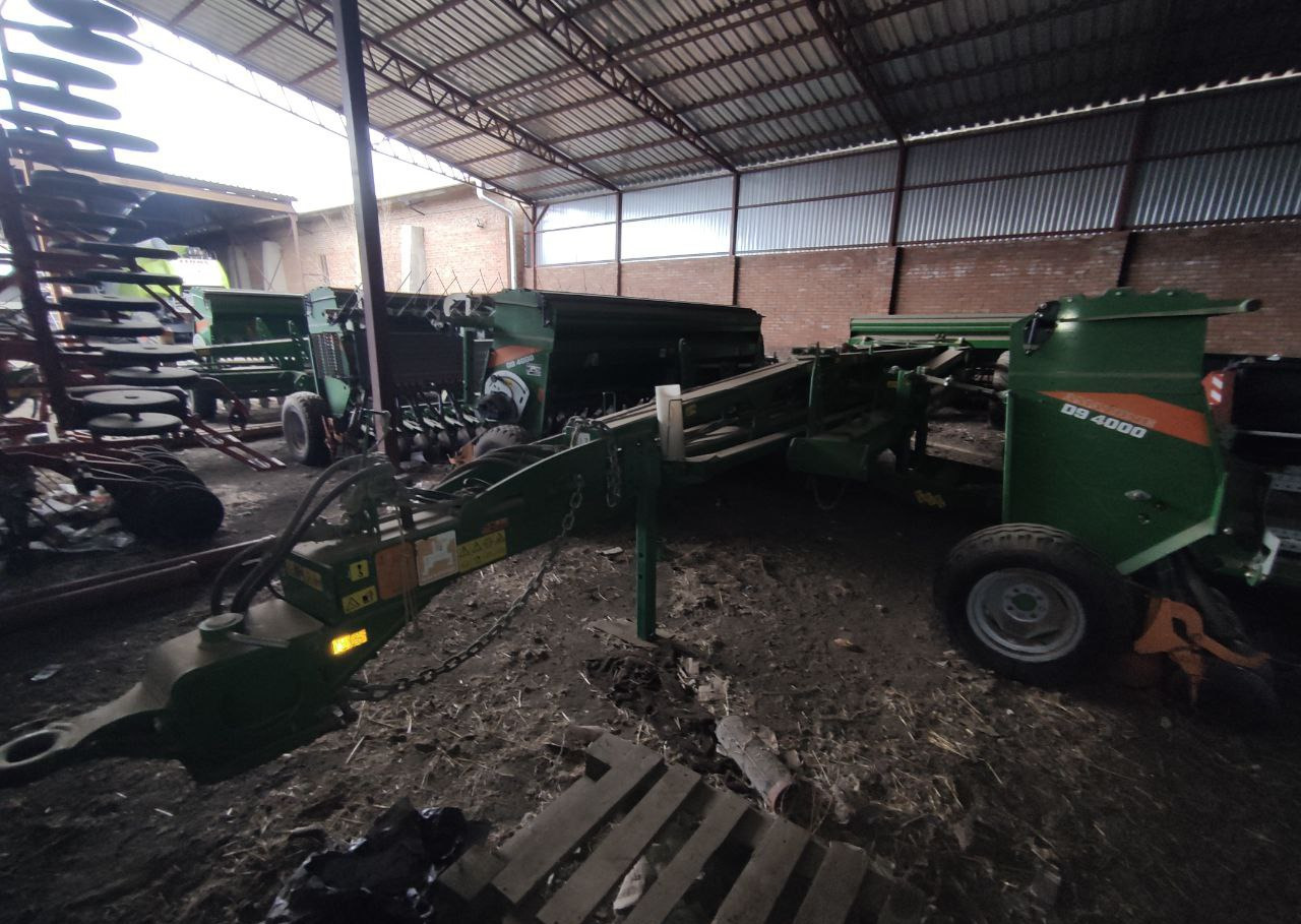 Сеялка механическая навесная Amazon D9-4000 - Сеялка: фото 4 Сеялка механическая навесная Amazon D9-4000 - Сеялка: фото 4