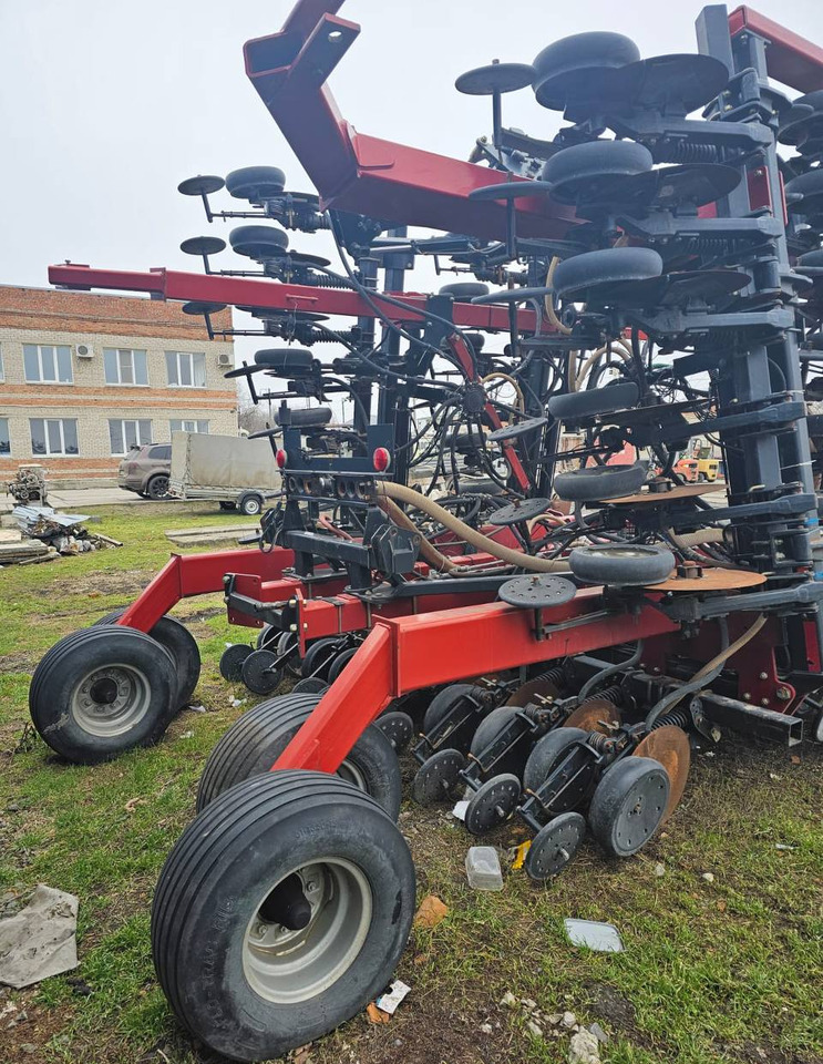 Сеялка пневматическая Case IH Precision Disk 30 - Сеялка: фото 5 Сеялка пневматическая Case IH Precision Disk 30 - Сеялка: фото 5