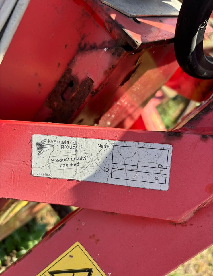 Сеялка пропашная Kverneland Optima-18 - Сеялка точного высева: фото 5 Сеялка пропашная Kverneland Optima-18 - Сеялка точного высева: фото 5