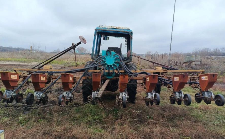 Сеялка пропашная пневматическая АОМЗ Тана СПКА-1 (СУПН-8) - Сеялка: фото 1 Сеялка пропашная пневматическая АОМЗ Тана СПКА-1 (СУПН-8) - Сеялка: фото 1