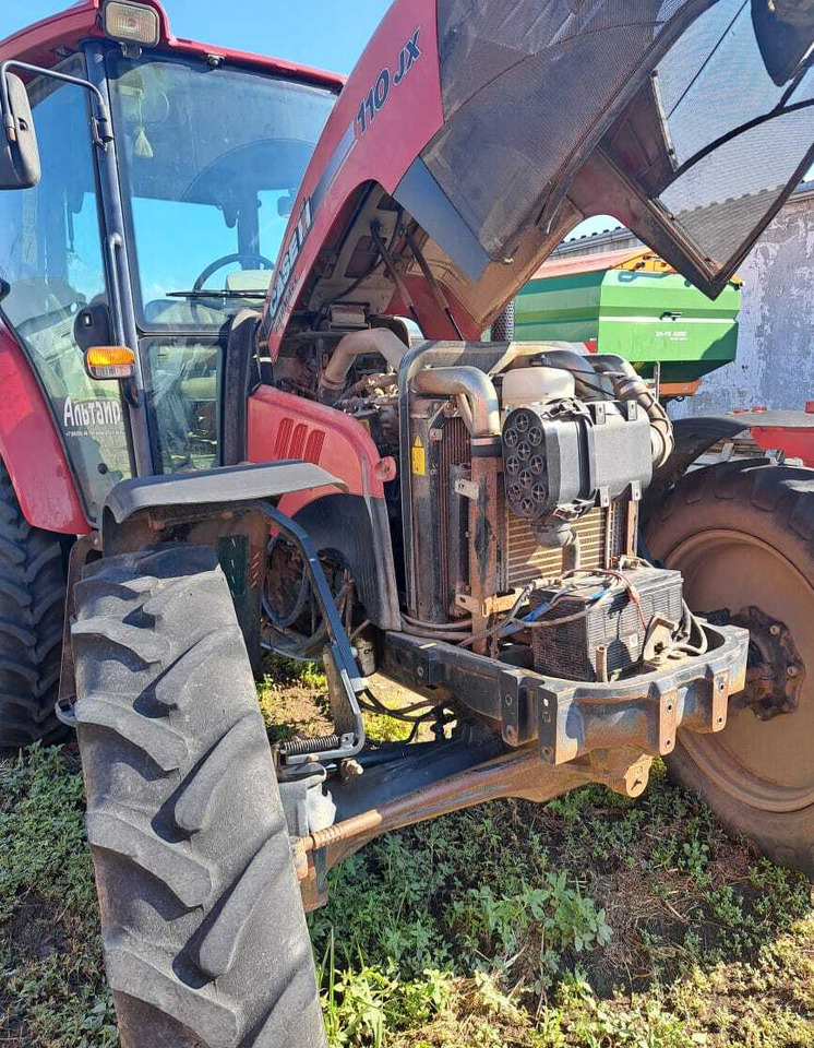 Трактор Case IH Farmall 110 JX - Трактор: фото 4 Трактор Case IH Farmall 110 JX - Трактор: фото 4
