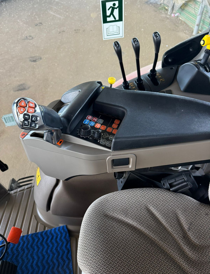 Трактор Case IH PUMA 155 - Трактор: фото 2 Трактор Case IH PUMA 155 - Трактор: фото 2