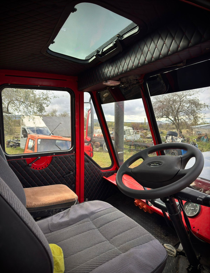 Трактор ХТЗ Т-150К - Трактор: фото 3 Трактор ХТЗ Т-150К - Трактор: фото 3