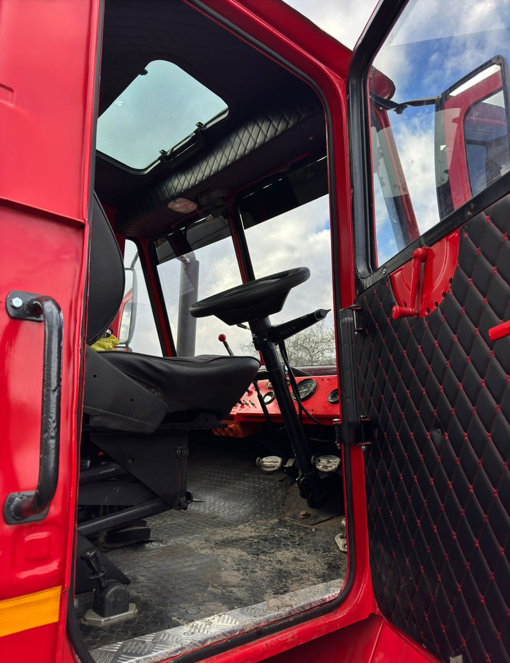 Трактор ХТЗ Т-150К - Трактор: фото 2 Трактор ХТЗ Т-150К - Трактор: фото 2