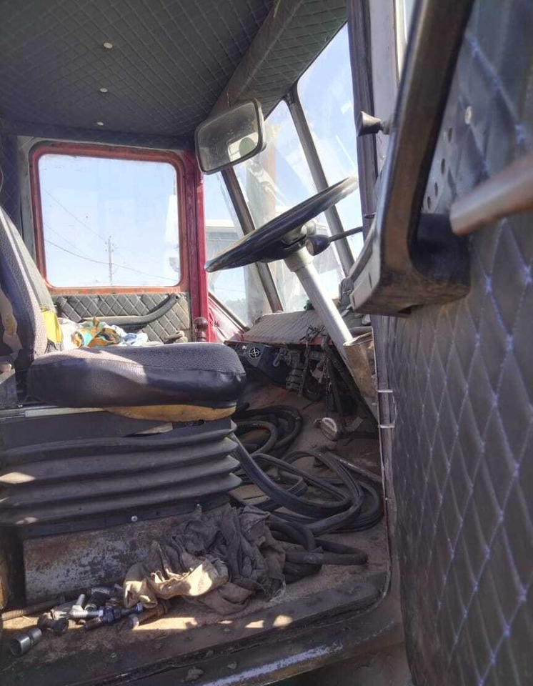 Трактор ХТЗ Т-150К - Трактор: фото 4 Трактор ХТЗ Т-150К - Трактор: фото 4