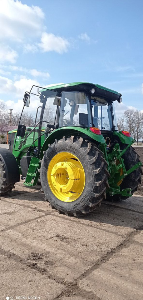 Трактор John Deere 6135 B - Трактор: фото 3 Трактор John Deere 6135 B - Трактор: фото 3