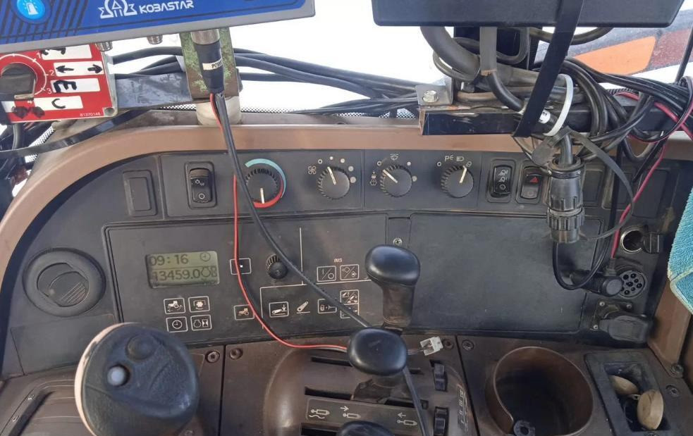 Трактор John Deere 7830 - Трактор: фото 3 Трактор John Deere 7830 - Трактор: фото 3