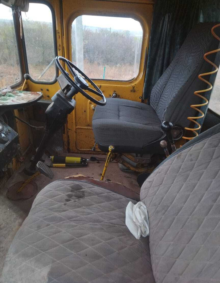 Трактор К-700 - Трактор: фото 3 Трактор К-700 - Трактор: фото 3