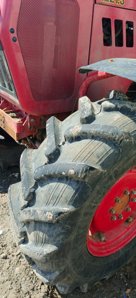 Трактор МТЗ 1221.3 - Трактор: фото 5 Трактор МТЗ 1221.3 - Трактор: фото 5