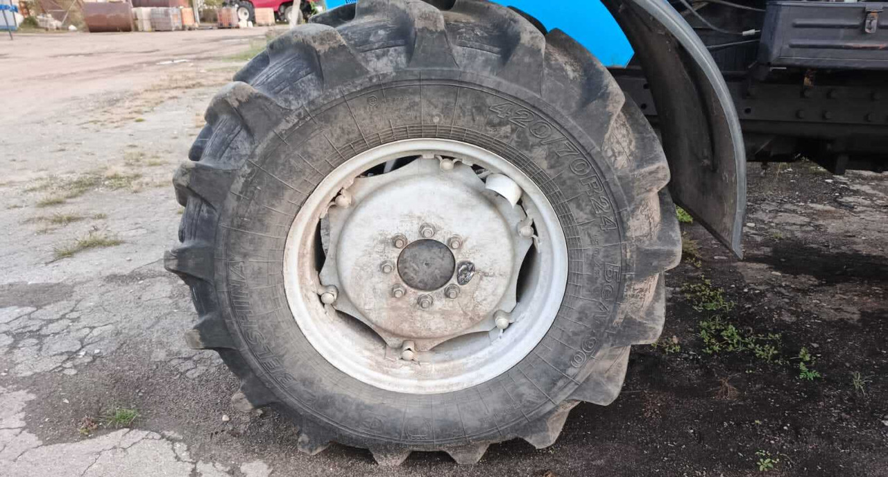 Трактор МТЗ 1221.3 - Трактор: фото 3 Трактор МТЗ 1221.3 - Трактор: фото 3