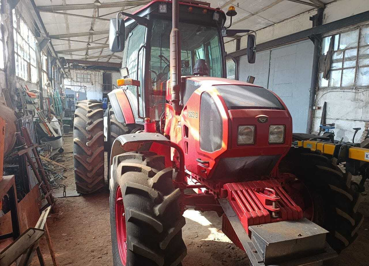 Трактор МТЗ-1523.3 - Трактор: фото 1 Трактор МТЗ-1523.3 - Трактор: фото 1