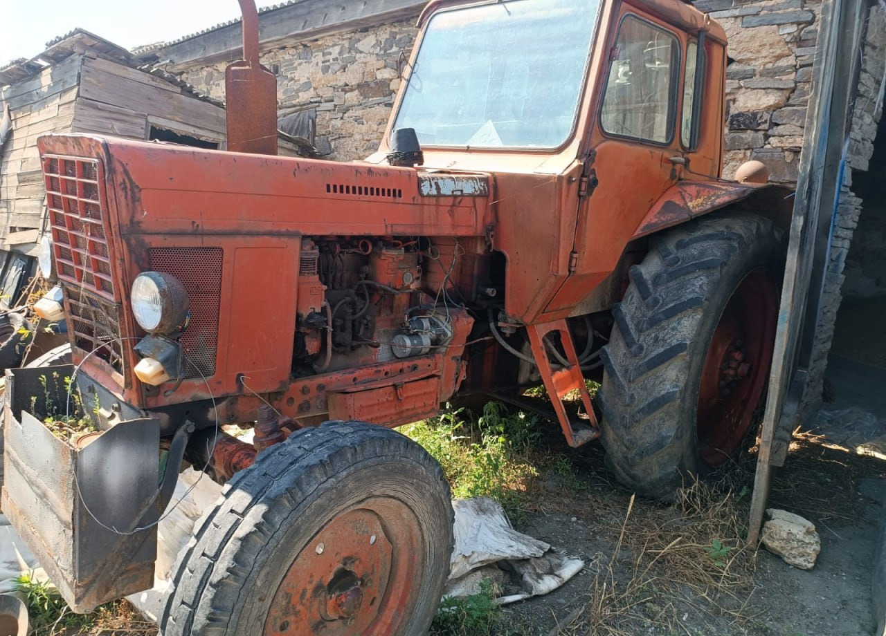 Трактор МТЗ 80 - Трактор: фото 1 Трактор МТЗ 80 - Трактор: фото 1