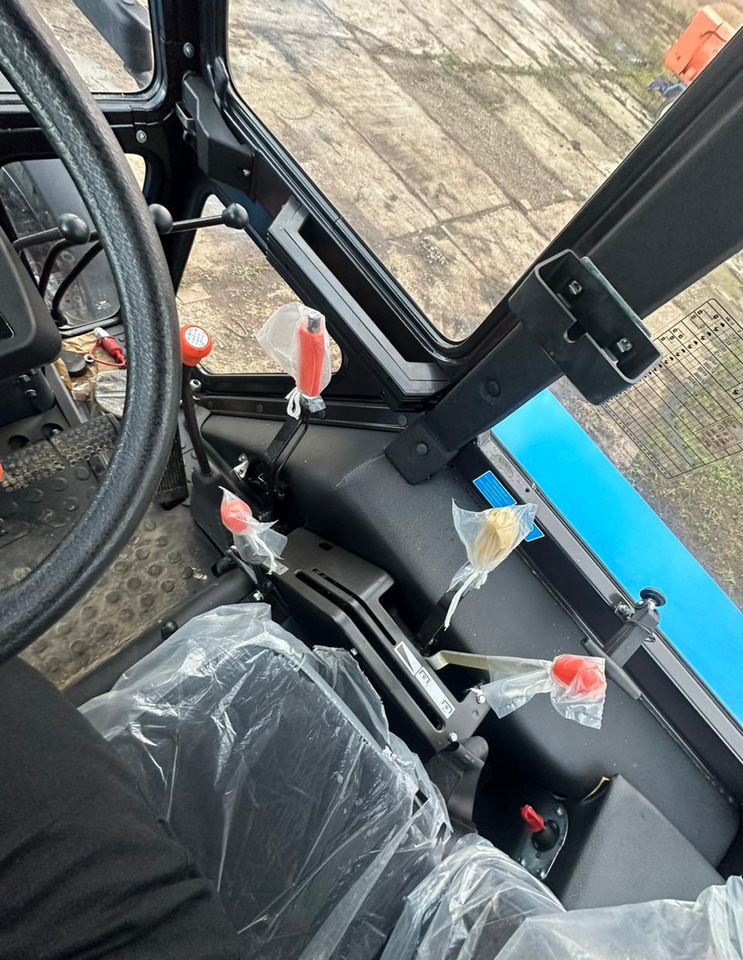 Трактор МТЗ 82.1 - Трактор: фото 2 Трактор МТЗ 82.1 - Трактор: фото 2