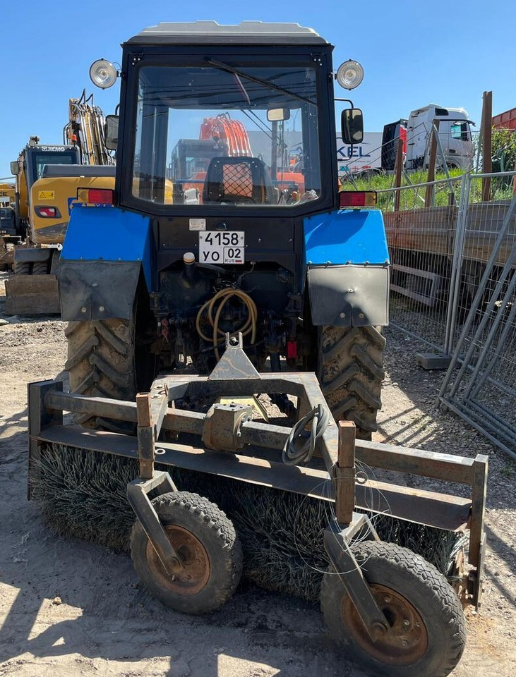 Трактор МТЗ Беларус 82.1-23/12 - Трактор: фото 4 Трактор МТЗ Беларус 82.1-23/12 - Трактор: фото 4