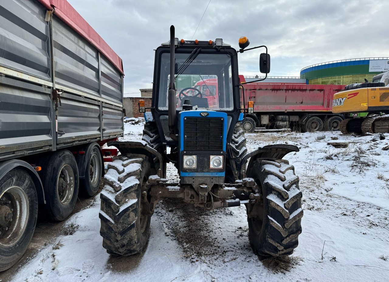 Трактор МТЗ Беларус 82.1-23/12 и Комбинированный посевной комплекс AGRATOR COMBI 5200 - Посевной комплекс: фото 3 Трактор МТЗ Беларус 82.1-23/12 и Комбинированный посевной комплекс AGRATOR COMBI 5200 - Посевной комплекс: фото 3