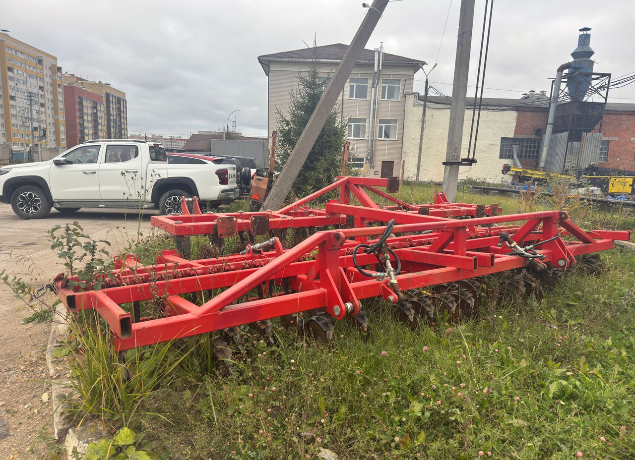 Посевной комплекс Трактор МТЗ Беларус 82.1-23/12 и Комбинированный посевной комплекс AGRATOR COMBI 5200: фото 14