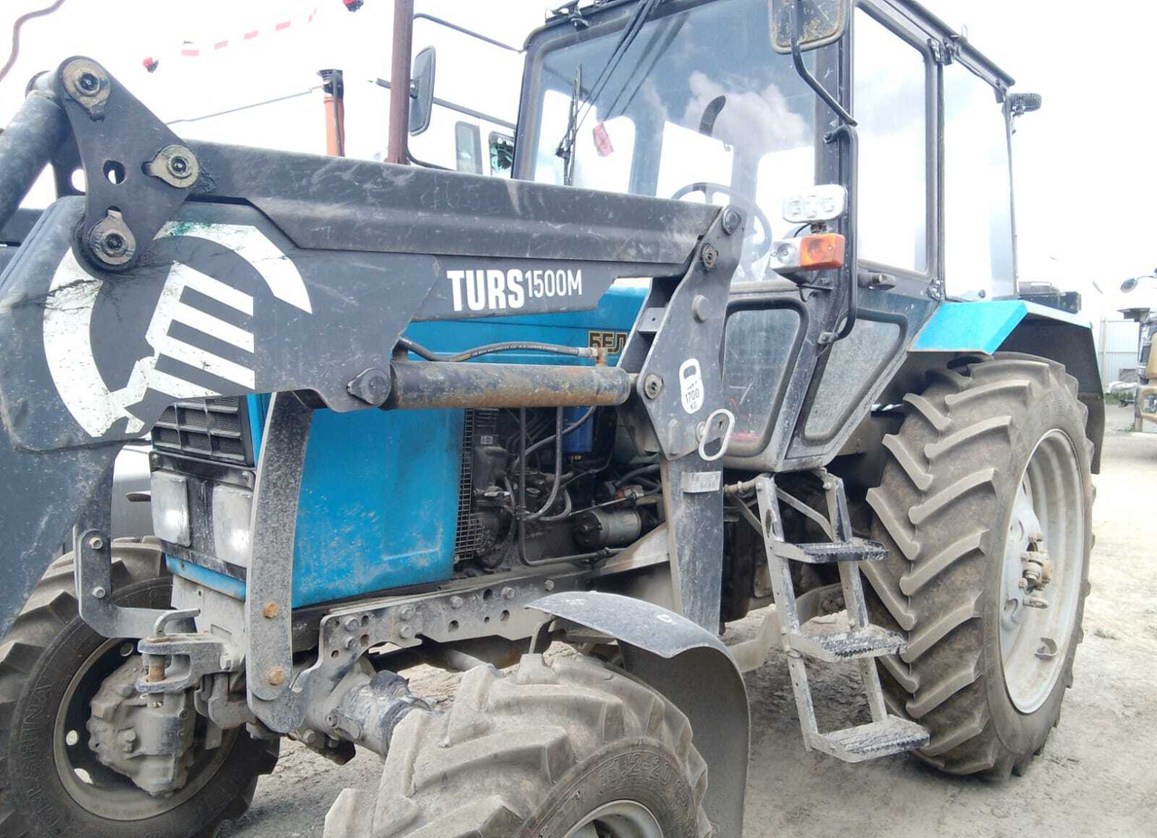 Трактор МТЗ Беларус 82.1 - Трактор: фото 1 Трактор МТЗ Беларус 82.1 - Трактор: фото 1