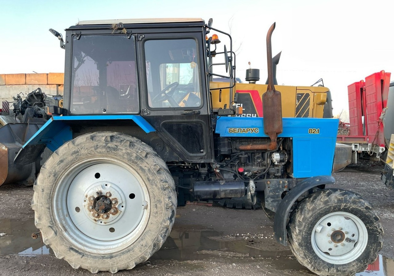 Трактор МТЗ Беларус 82.1 - Трактор: фото 3 Трактор МТЗ Беларус 82.1 - Трактор: фото 3