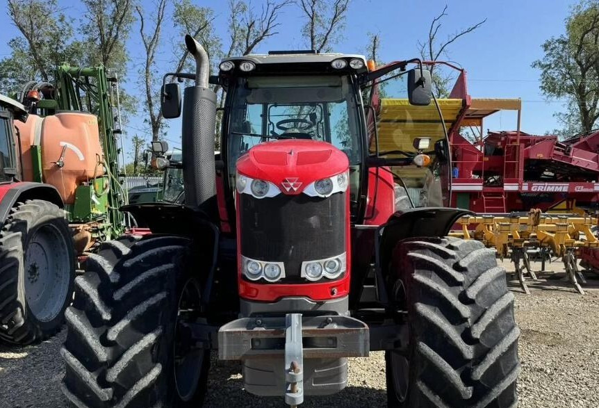Трактор Massey Ferguson 7624 - Трактор: фото 4 Трактор Massey Ferguson 7624 - Трактор: фото 4