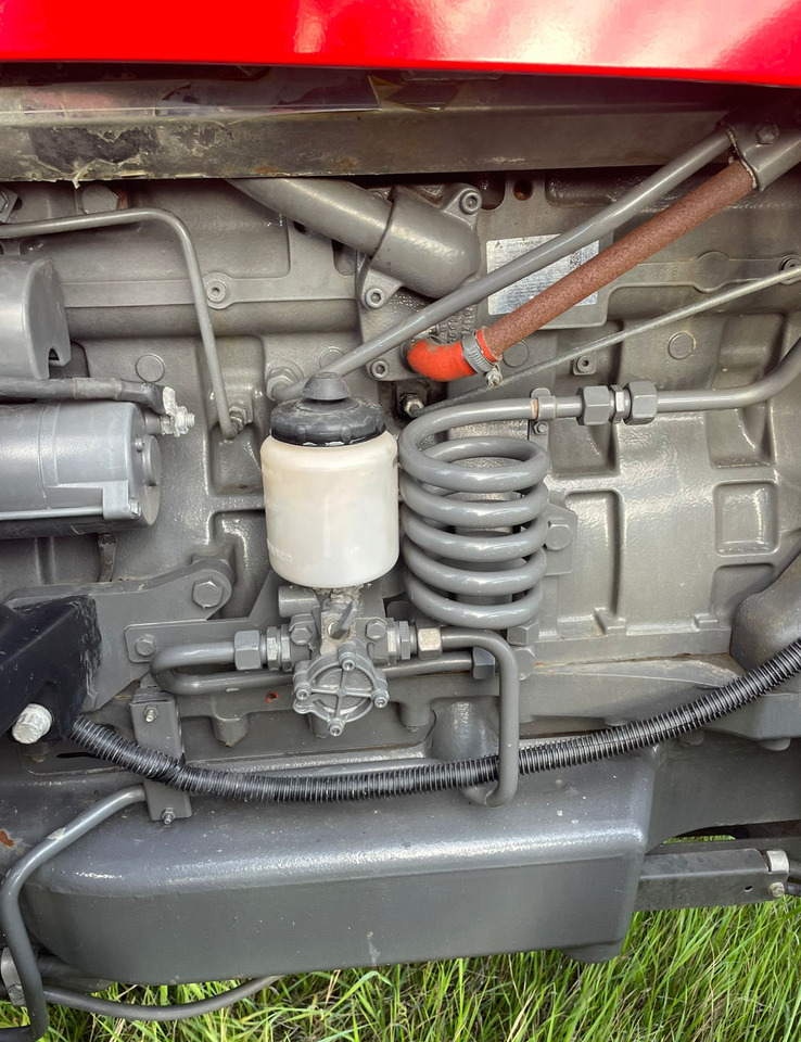 Трактор Massey Ferguson 7724 - Трактор: фото 5 Трактор Massey Ferguson 7724 - Трактор: фото 5