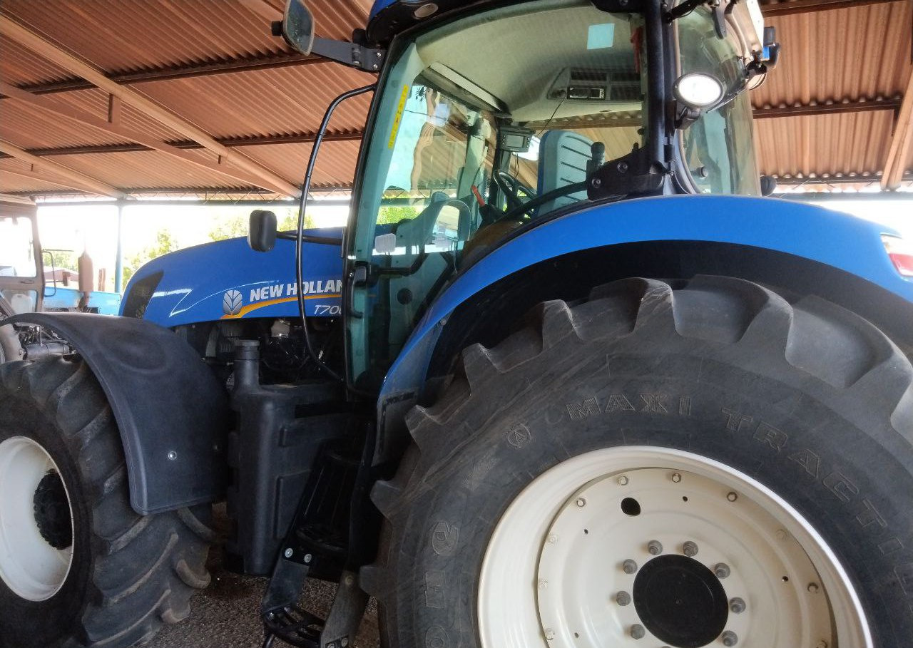 Трактор NEW HOLLAND T7060 - Трактор: фото 3 Трактор NEW HOLLAND T7060 - Трактор: фото 3