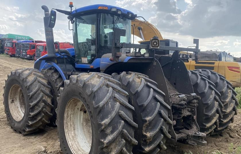 Трактор NEW HOLLAND T9.505 - Трактор: фото 2 Трактор NEW HOLLAND T9.505 - Трактор: фото 2