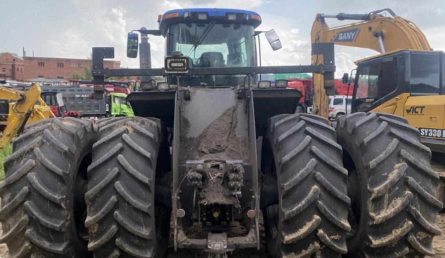 Трактор NEW HOLLAND T9.505 - Трактор: фото 3 Трактор NEW HOLLAND T9.505 - Трактор: фото 3