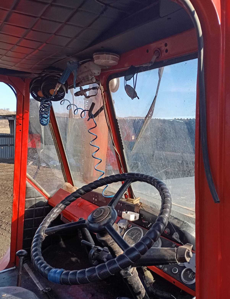 Трактор Т-150 - Трактор: фото 2 Трактор Т-150 - Трактор: фото 2