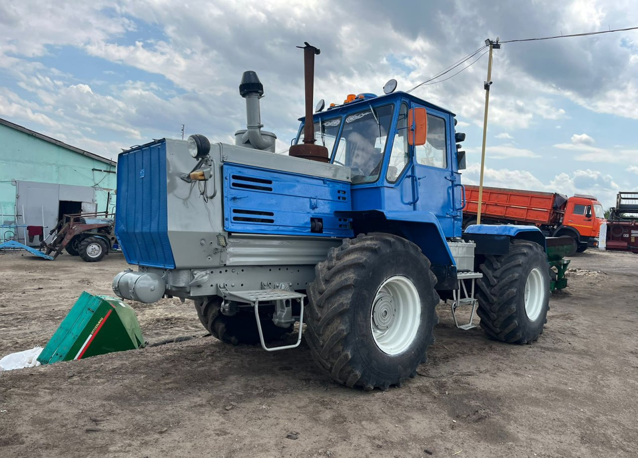 Трактор Т-150К - Трактор: фото 1 Трактор Т-150К - Трактор: фото 1