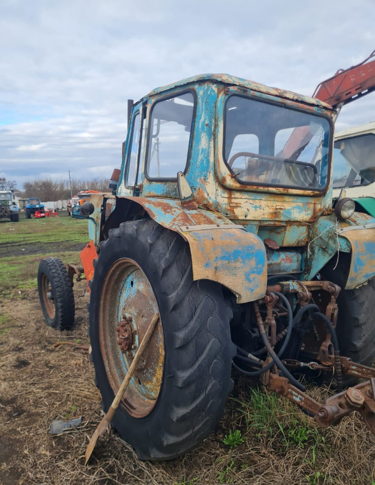 Трактор ЮМЗ-6 - Трактор: фото 3 Трактор ЮМЗ-6 - Трактор: фото 3