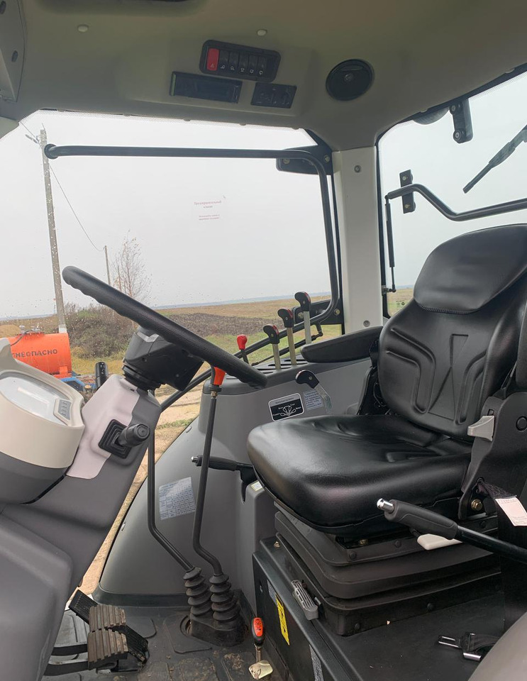 Трактор Zoomlion RS1604 - Трактор: фото 5 Трактор Zoomlion RS1604 - Трактор: фото 5