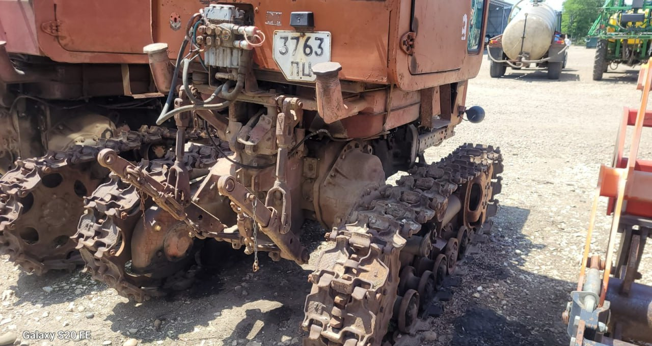 Трактор гусеничный КТЗ Т-70 - Гусеничный трактор: фото 5 Трактор гусеничный КТЗ Т-70 - Гусеничный трактор: фото 5